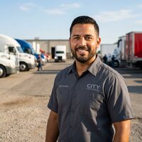 Jose Lopez, Fleet Manager at J&L Trucking